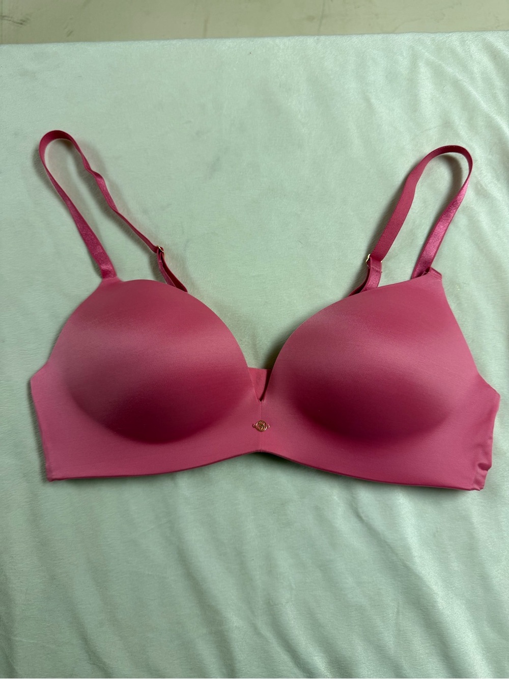 4/$20 Victoria’s Secret Padded No Wire Bra